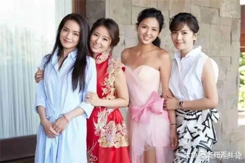 林心如刘涛舒淇同样是40几岁, 三人同框时, 差距简直一目了然!