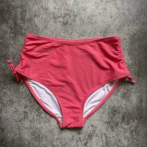 四川成都白色高腰比基尼泳裤女遮肚显瘦黑色游泳衣裤女性感三角大
