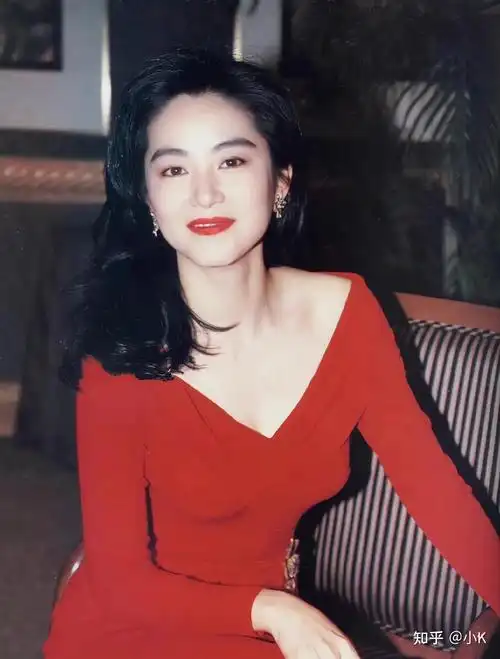 顶级美人林青霞17岁前认为自己丑得像饥民她发生了什么