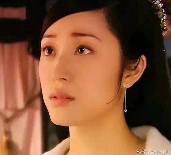 陈法蓉被假富豪骗财骗色,58岁至今单身!