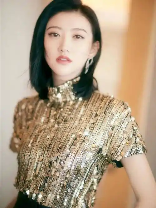 景甜气质高雅端庄大气