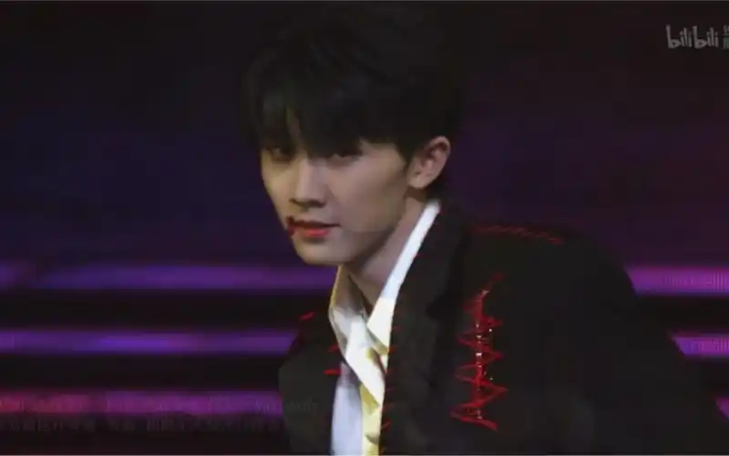 活动作品马嘉祺dancewithastranger混剪舞台cut暗黑系小马嘴角的口红