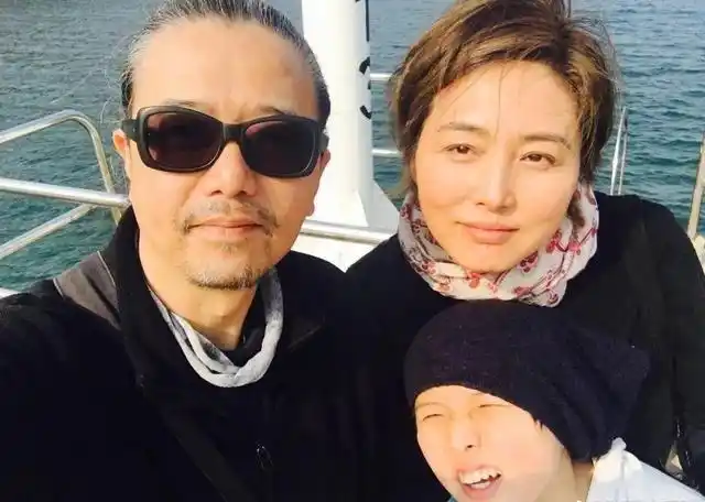 男人婆张延在上海拍节目时到手一个老公怀孕后隐退