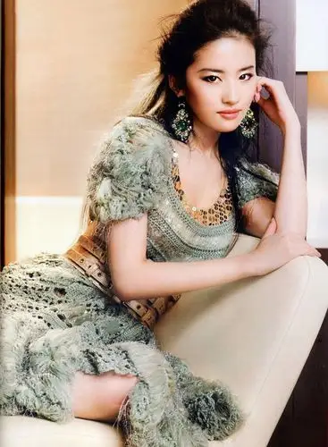 【老派的优雅刘亦菲】 2009年2月号 voguetaiwan 杂志 来自@zt千山