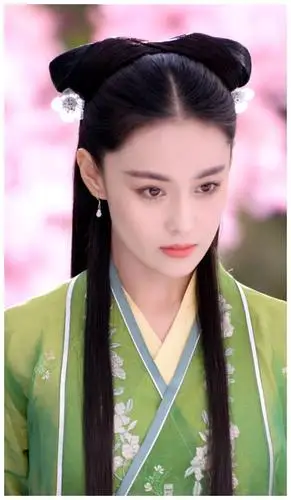 张馨予和丈夫因综艺相识,今恩爱令人羡,网友:多谢李晨不娶之恩