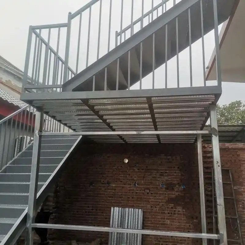 天津钢结构楼梯 室外消防钢梯 效果图.#支持定做各种尺寸 # - 抖音