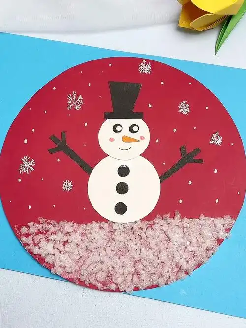 幼儿园粘贴画小雪人