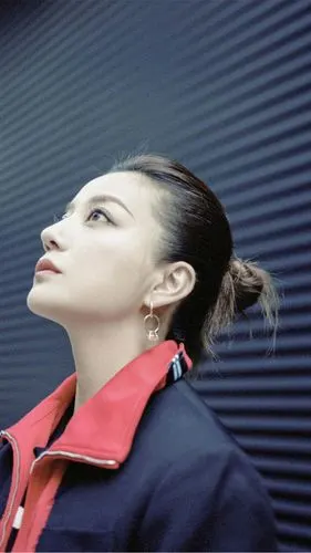 赵薇街拍写真手机壁纸