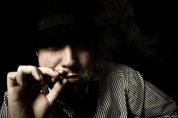 真实事件改编:男人想杀人却活埋了自己的女儿