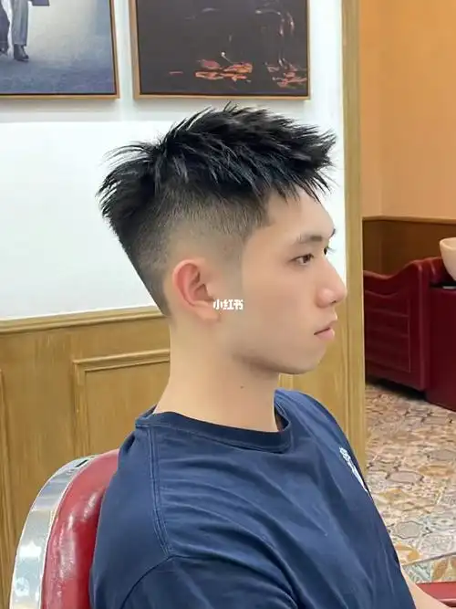 男士发型推荐前刺短发发型
