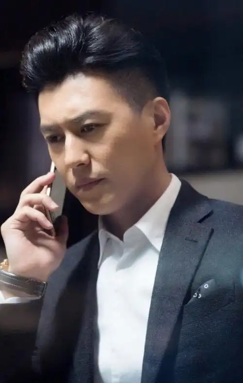 靳东是一个来自:momo2021-11-20 12:54:13