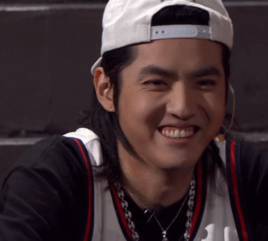 吴亦凡真是在胖的道路上一去不回了,长胖后竟然撞脸王迅