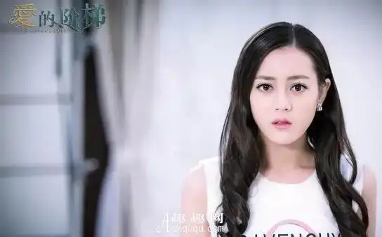 爱的阶梯的歌曲和演员表