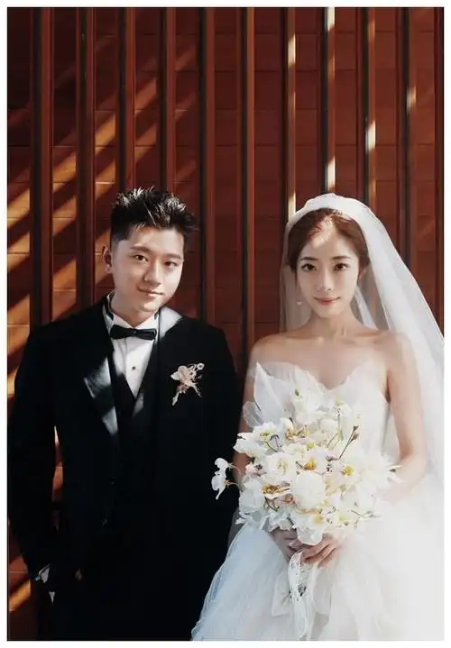 最怕rapper唱情歌王以太婚礼集齐了半个娱乐圈的祝福