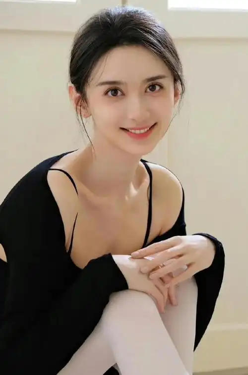 这么油腻男人的商单,毕业三年来一直木有片约,只可惜,并且她和王俊凯