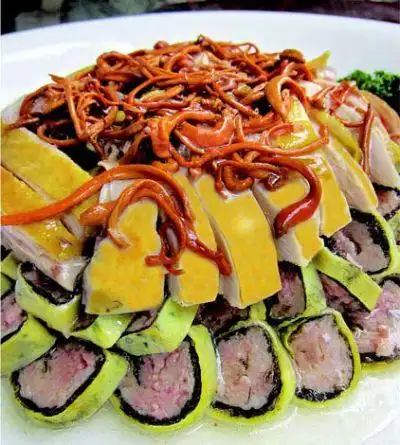 童子鸡如意卷「苏州三元宾馆创新菜」做法_中华名吃学院_厨师菜谱