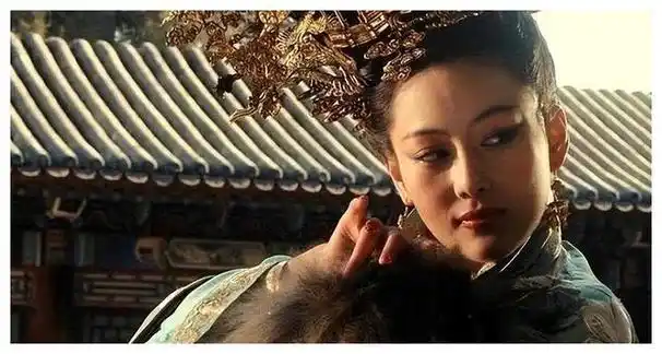 张馨予不再靠嫁人翻身选择嫁给爱情活出真我