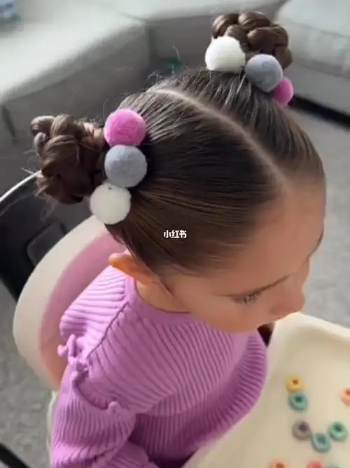 小女孩幼儿园日常可爱双丸子头造型建议收藏