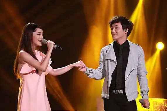 李炜江映蓉有在一起吗 撒贝宁现场撮合姻缘