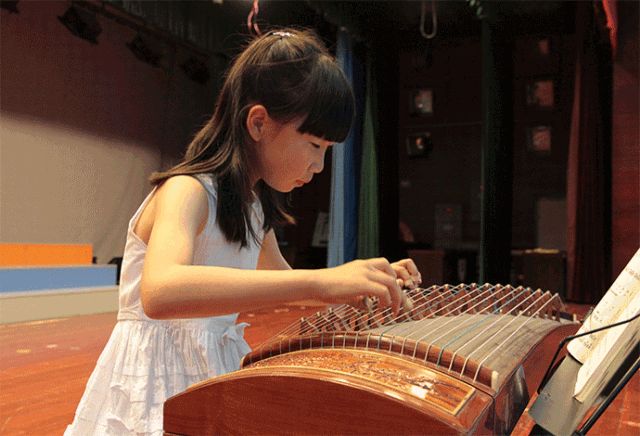 学榜别人家的孩子古筝怎么弹得那么好原来是从这里get到的