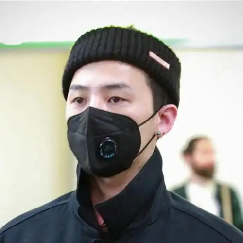 特价帽子权志龙 同款_gd权志龙同款pmo胸针章针织纯色毛线帽瓜皮帽