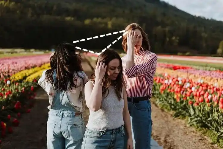 学会这五招轻松获得三人拍照大法