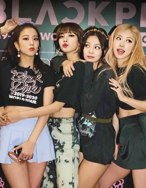 "空白期也耀眼的墨人"blackpink获得4月女团品牌评价第2位!_评判