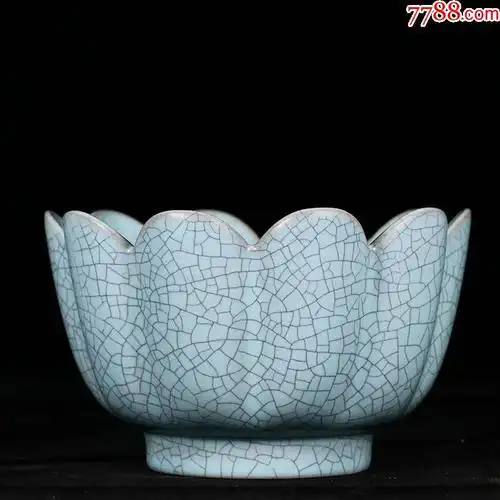 汝窑蟹爪纹莲花碗(工艺品)