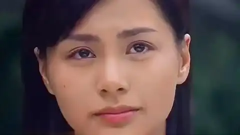 阿娇官宣新节目,晒出自己高中校服照片,看看21岁到38岁的阿娇