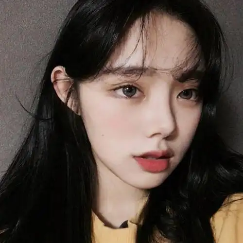 2022年最潮最火女生头像图片,一如既往的喜欢