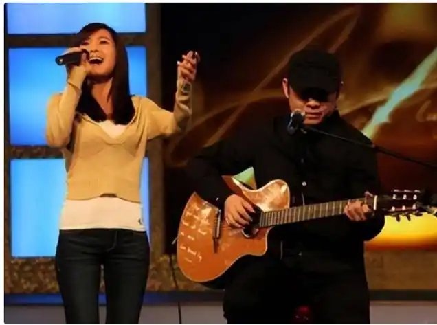 云朵:被刀郎培养10年,歌手舞台公开踢馆,直言为师父一雪前耻