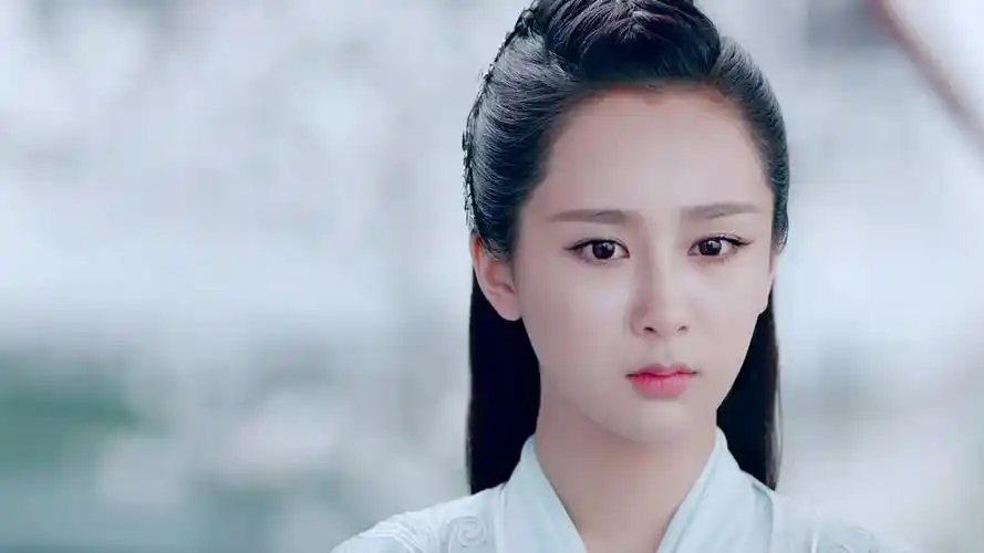 女明星瘦身如整容从杨紫到马思纯在女神和大妈间切换自如