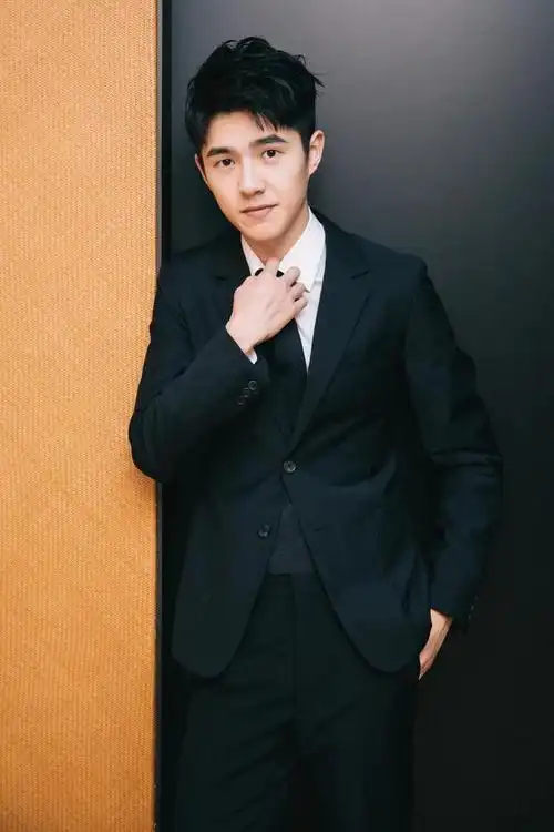 刘昊然为什么接不到好电影了?人家拿到编制后,不能乱接电影了