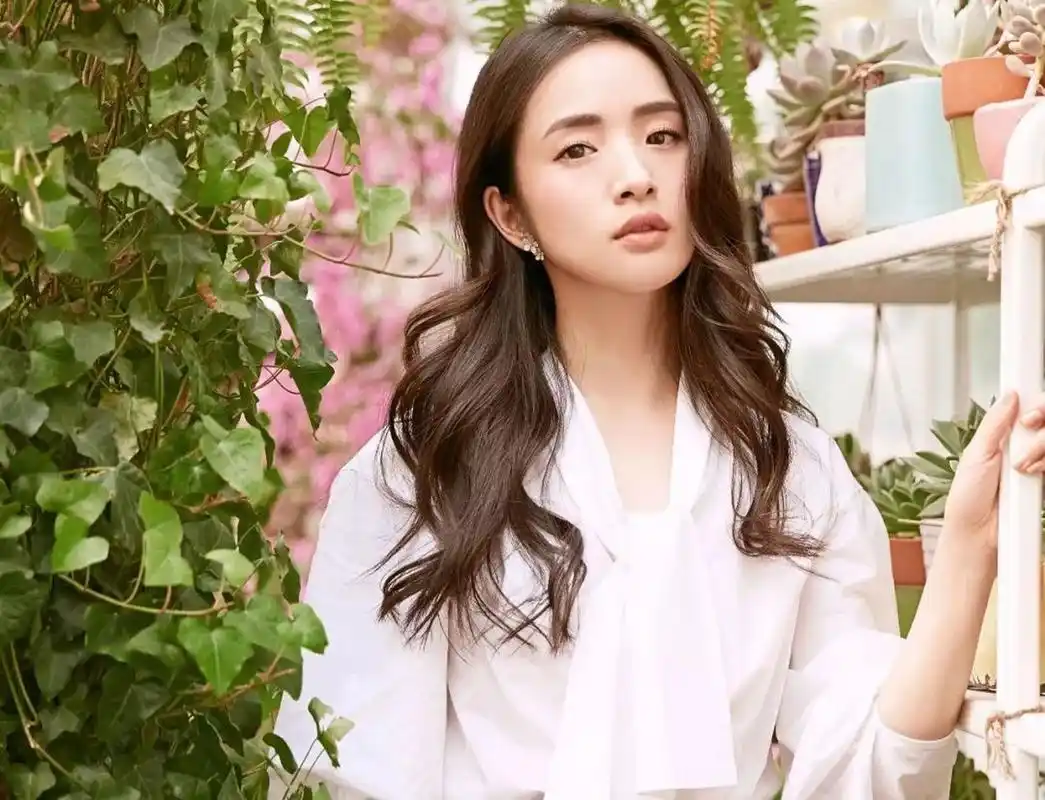 经纪人否认林依晨离婚# #林依晨方否认离婚# 67676712日,据