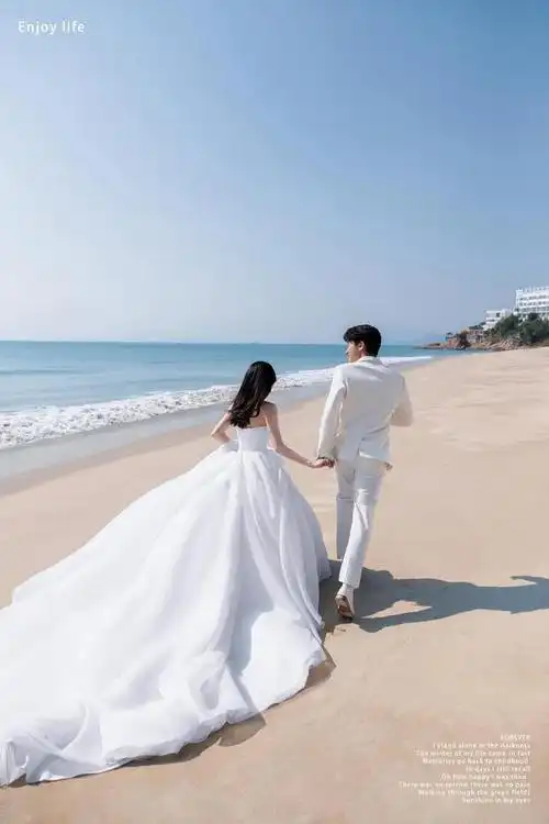海水的温柔[gf]1f4f8[/gf]与心爱的人拍一下一组最美的婚纱照-春风