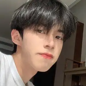 逼真男生假发帅气学生图片