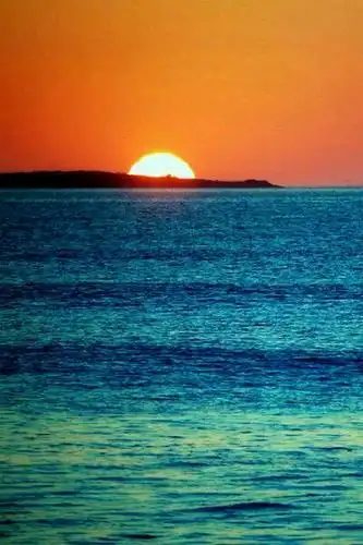 要几张图片:①关于清晨的太阳,意境唯美点的.