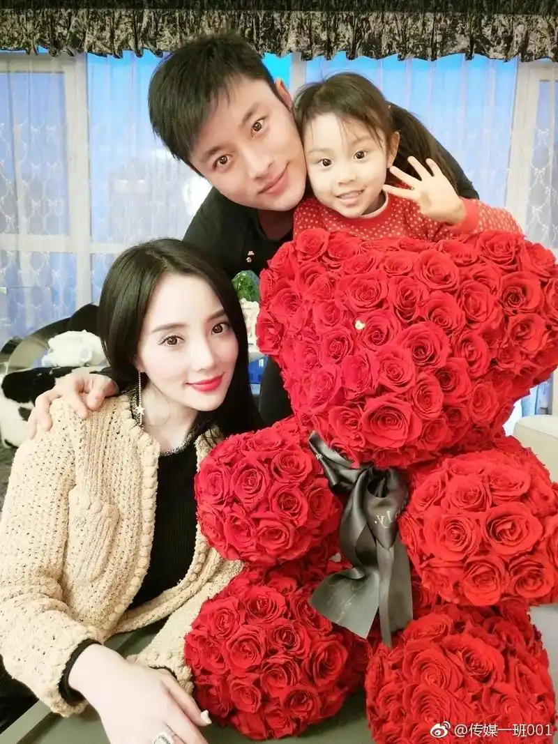 李小璐,小甜馨,贾乃亮,是甜馨呀 - 抖音