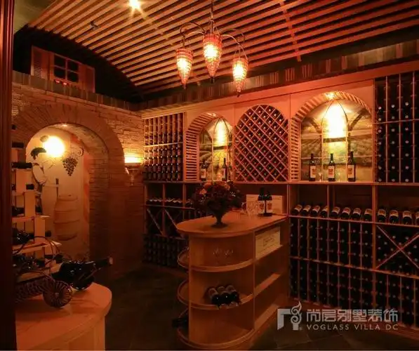 如何将别墅地下室打造设计成一个专业级的酒窖