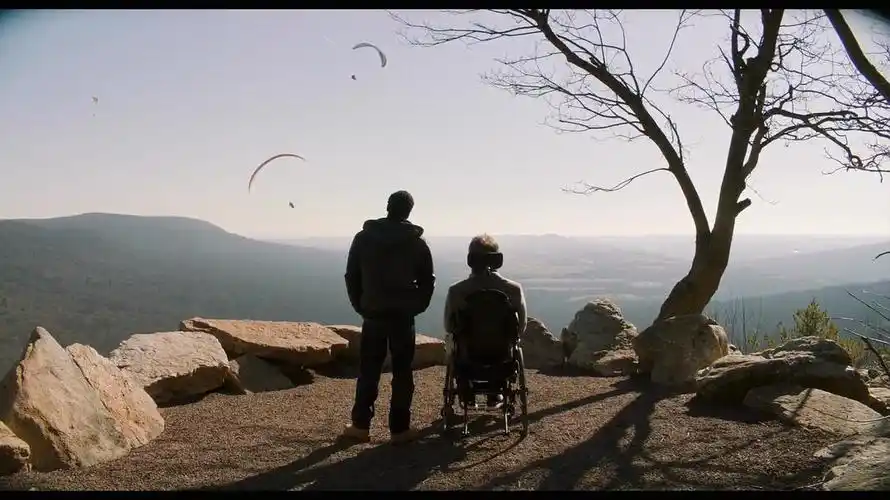 触不可及(美版) 剧照