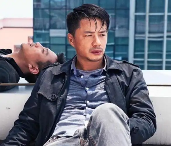 50岁"戏妖"的段奕宏,给内娱明星狠狠敲响一记警钟