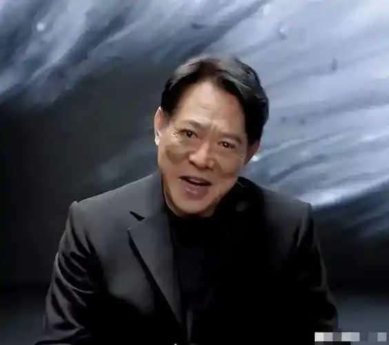 多图呈现李连杰最新苍老状况皮肤暗沉满脸都是褶子