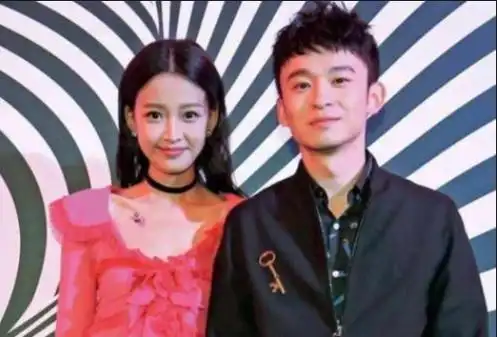 回顾董志华董子健父亲成名路上有泪有痛为儿子婚姻操碎了心