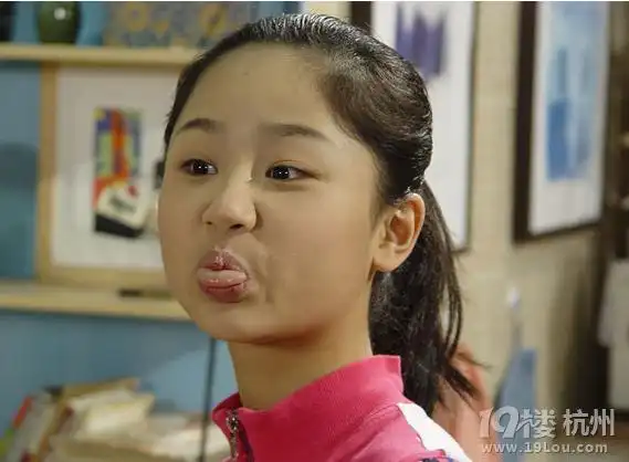 《家有儿女》的小雪,如今亭亭玉立也