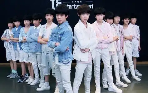 tfboys家族空降新人 粉丝不认狂喷后台硬|tf家族|刘俊昊|新人_新浪