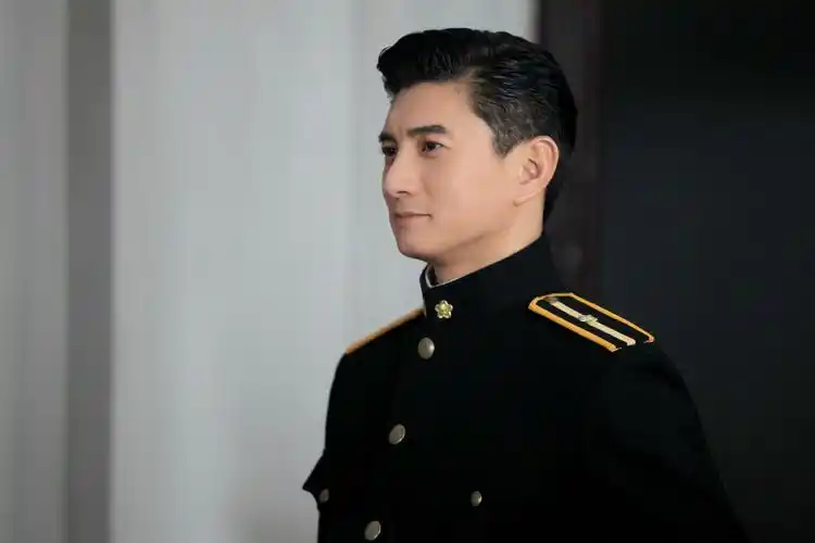 p>吴奇隆,1970年10月31日生于中国台湾省台北市,华语男歌手,演员