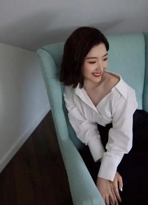 苏秘37°中国区品牌大使毛晓彤