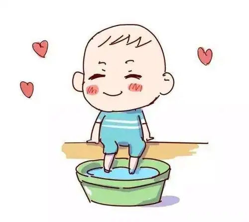 别再用热水给孩子泡脚啦,会害了他!