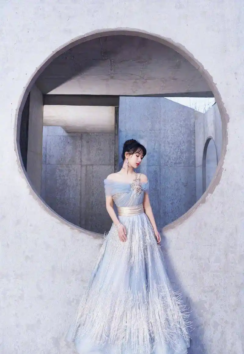 杨紫终于不再是穿衣黑洞了!