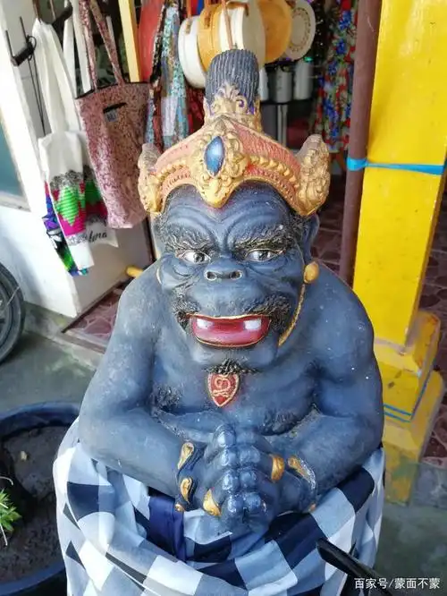 巴厘岛的印度教神像!巴厘岛人民心中的神就这样?